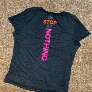 Under Armour Women’s V-neck Tee